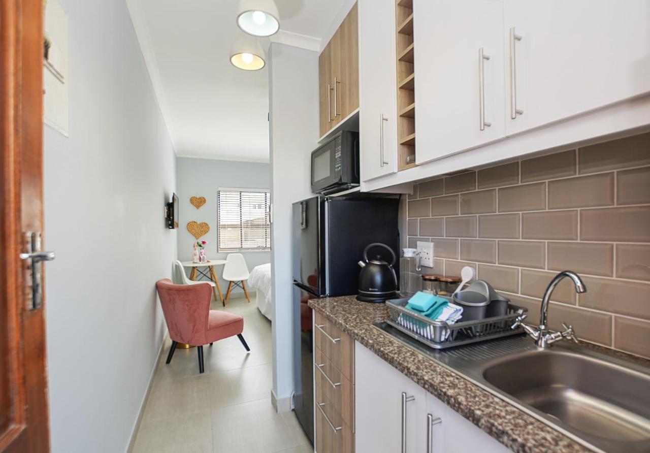 Sea Breeze Apartments Bloubergstrand Exterior foto